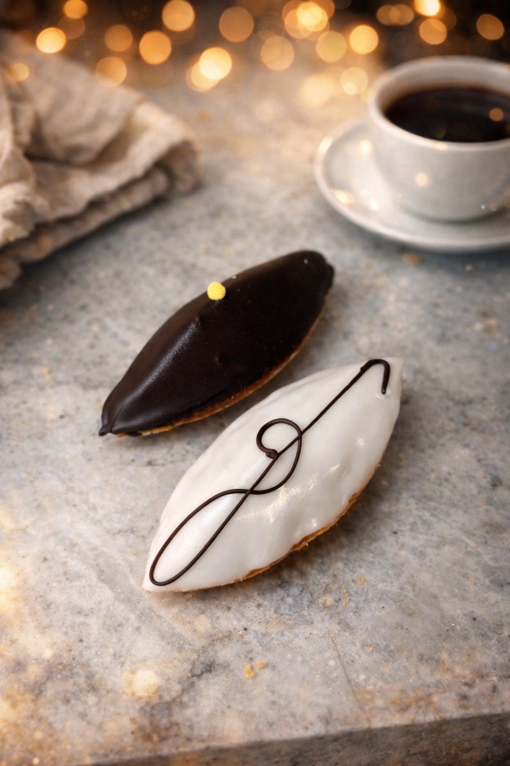 Éclairs et pâtisseries individuelles
